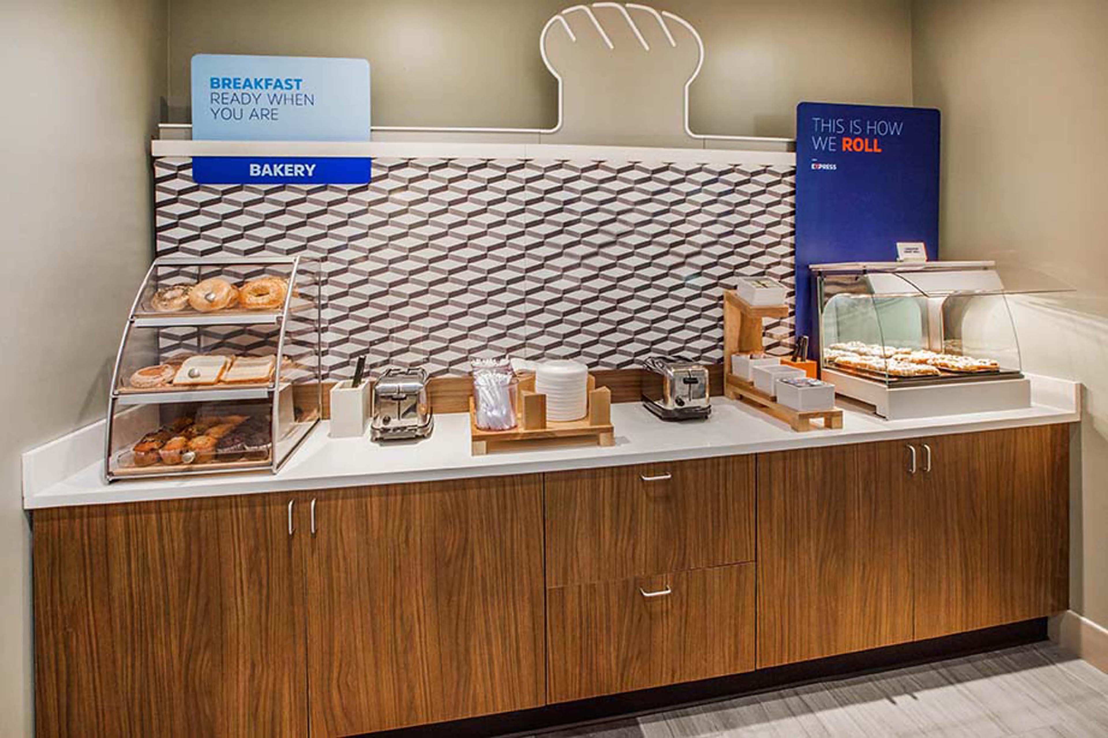 Holiday Inn Express & Suites - Houston Nasa - Boardwalk Area By Ihg Seabrook Exterior foto